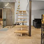 Secret Lounge - Cozy Studio with Sauna and Jacuzzi