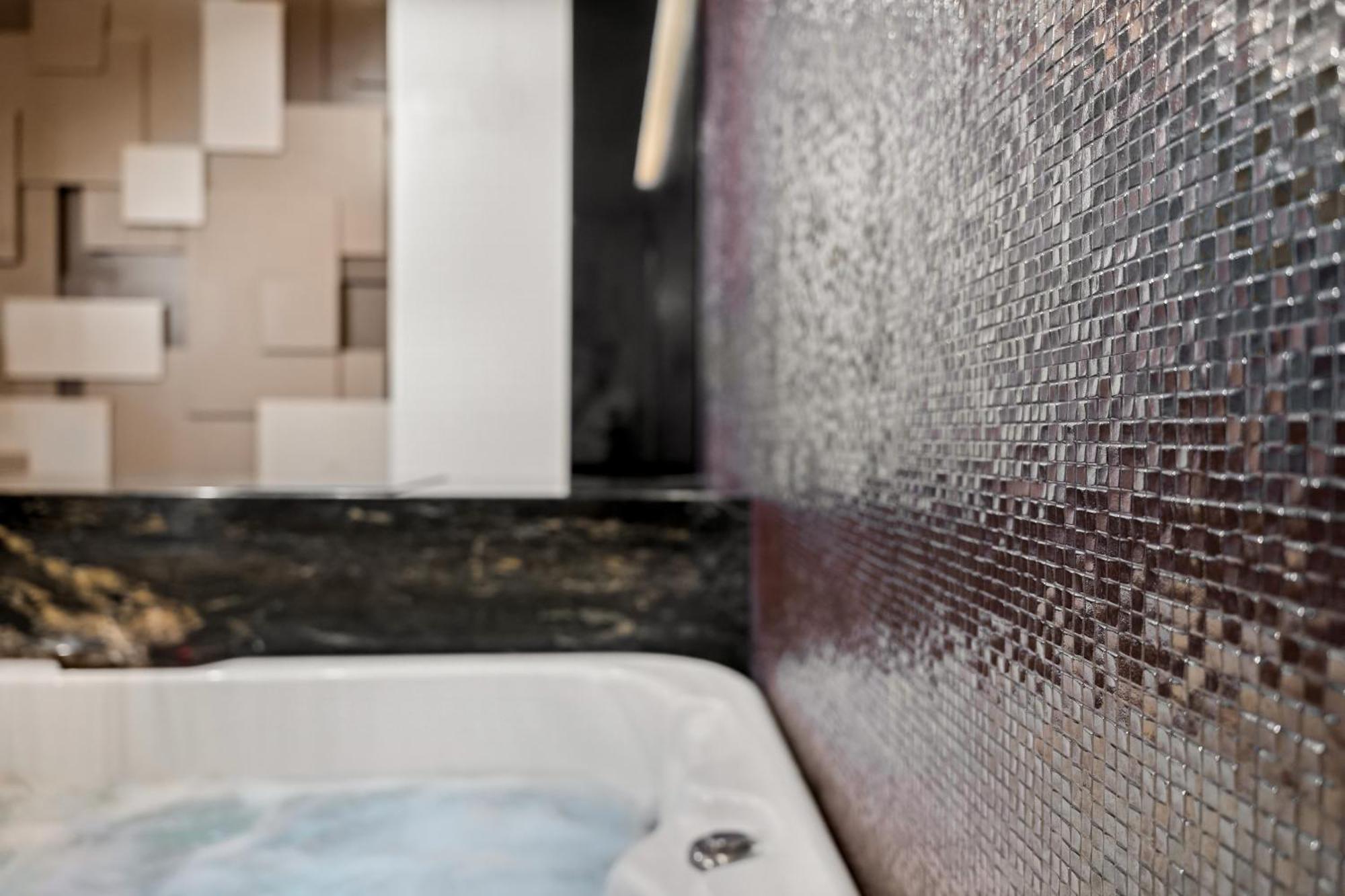 Secret Lounge - Cozy With Sauna And Jacuzzi Wilna